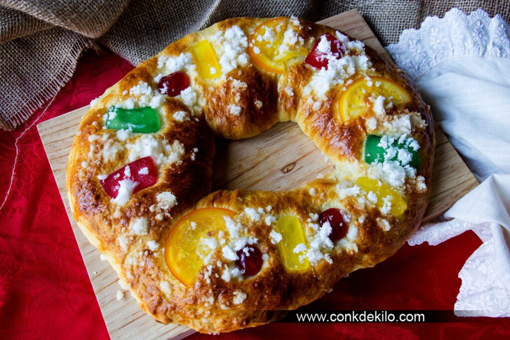 Roscón de Reyes tradicional